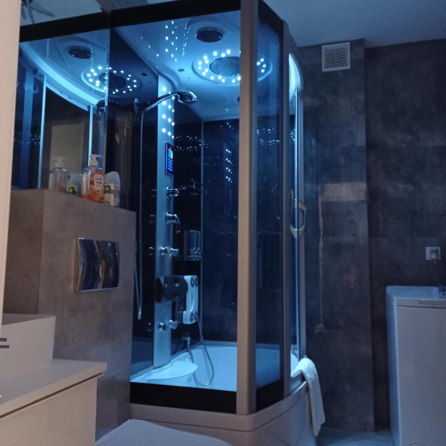 Lighthouse Apartment Гонський Екстер'єр фото