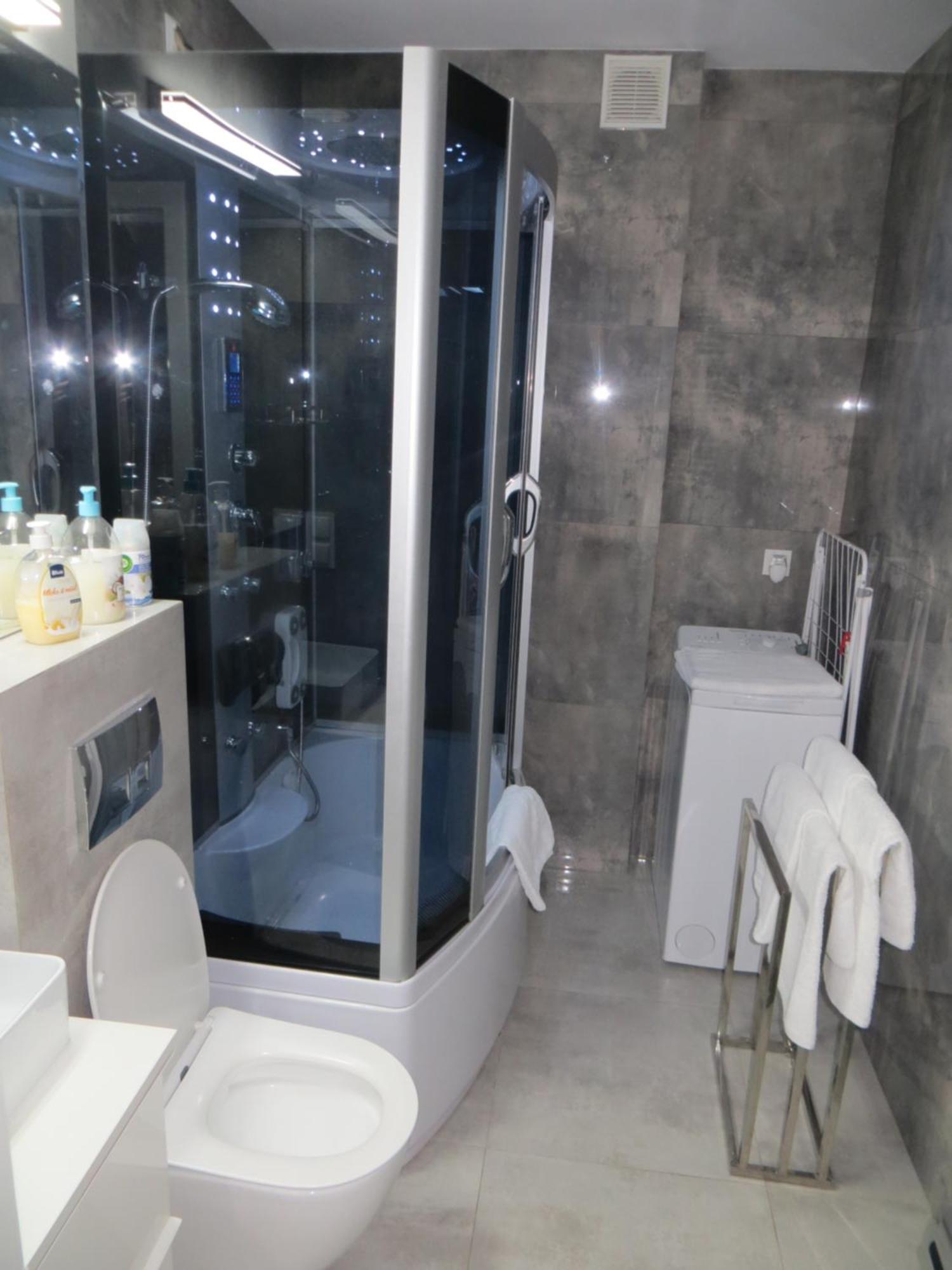 Lighthouse Apartment Гонський Екстер'єр фото